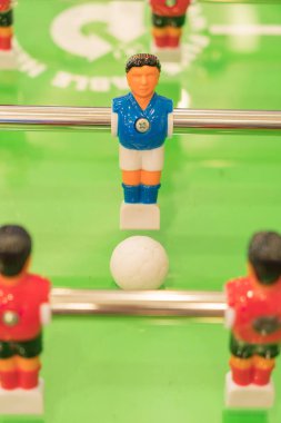 plastik futbol oyuncusu 