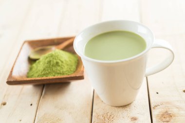 hot matcha latte 