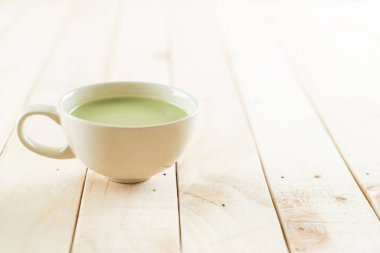 hot matcha latte 