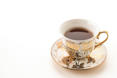 Beyaz arkaplanda çay fincanı