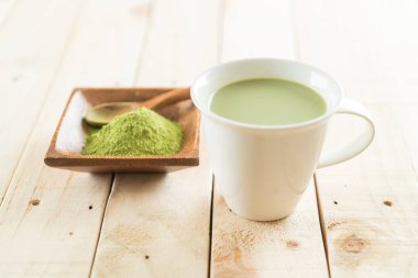 hot matcha latte 