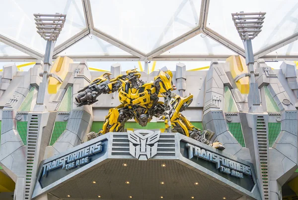 Szingapúr - július 20,2015: Transformers a Ride: A végső 3 — Stock Fotó