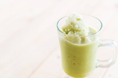 Frappuccino matcha latte