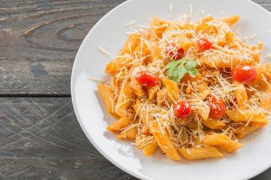 Domates soslu makarna.