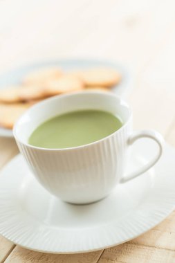 hot matcha latte 