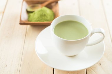 hot matcha latte 