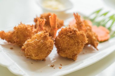 peynir ile kızarmış karides