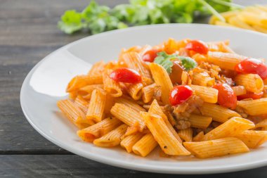 Domates soslu makarna.