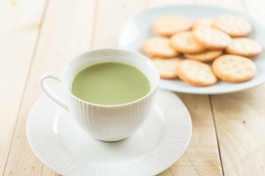 hot matcha latte 