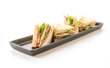 beyaz zemin üzerinde sandviç