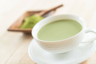 hot matcha latte 
