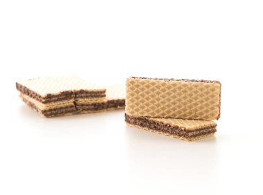 Beyaz arkaplanda çikolatalı gofret