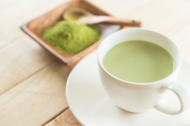 hot matcha latte 