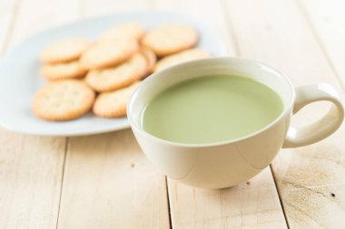 hot matcha latte 