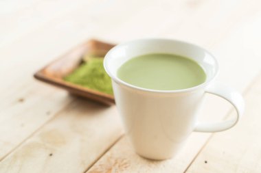 hot matcha latte 