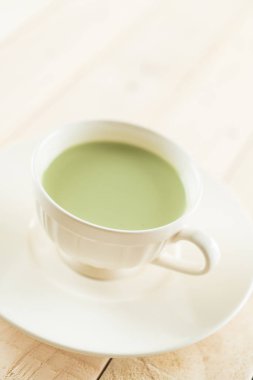 hot matcha latte 