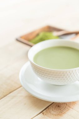 hot matcha latte 