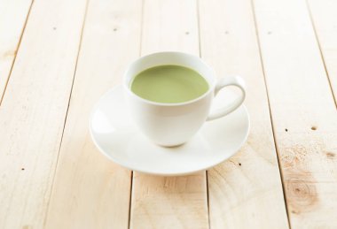 hot matcha latte 