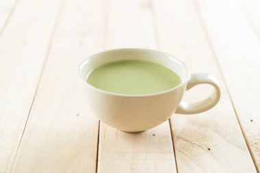 hot matcha latte 