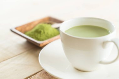 hot matcha latte 