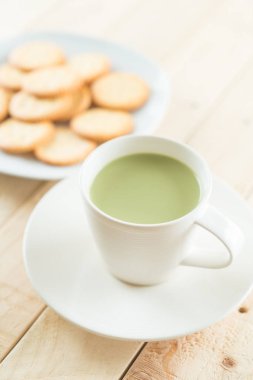 hot matcha latte 