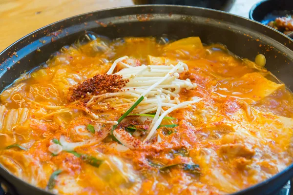Sopa de tofu suave - estilo coreano — Foto de Stock