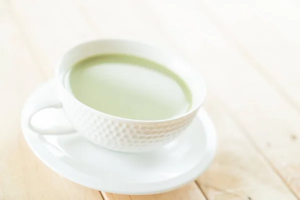 Hot matcha latte — ストック写真