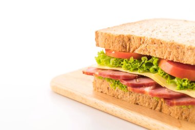 beyaz zemin üzerinde sandviç