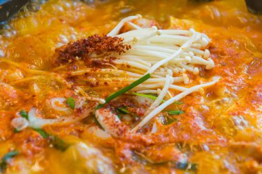 yumuşak tofu çorbası - Korece tarzı