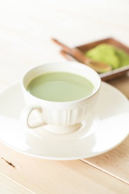 hot matcha latte 