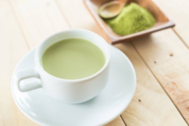 hot matcha latte 