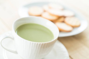 hot matcha latte 