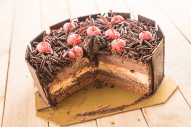 Çikolatalı dondurma kek 