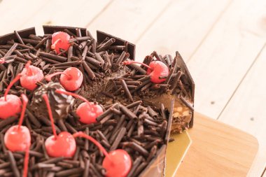 Çikolatalı dondurma kek