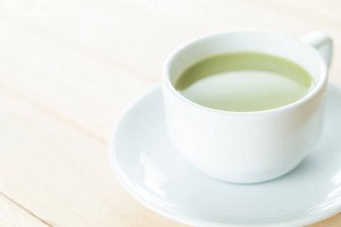 hot matcha latte 