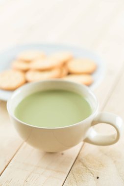 hot matcha latte 