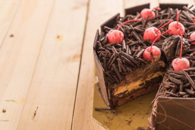 Çikolatalı dondurma kek 