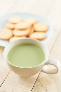 hot matcha latte 