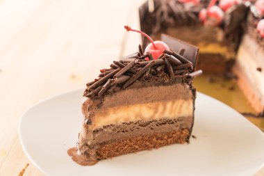 Çikolatalı dondurma kek 