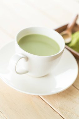 hot matcha latte 
