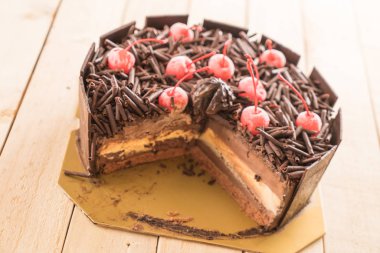 Çikolatalı dondurma kek 