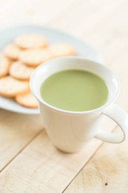hot matcha latte 