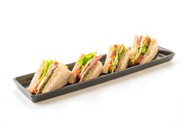 beyaz zemin üzerinde sandviç