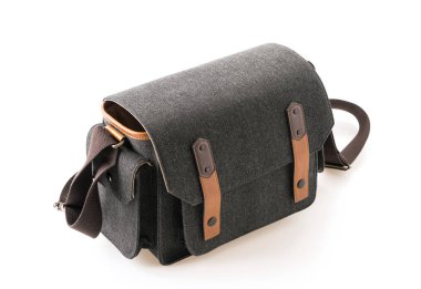 beyaz üzerine kamera çantası