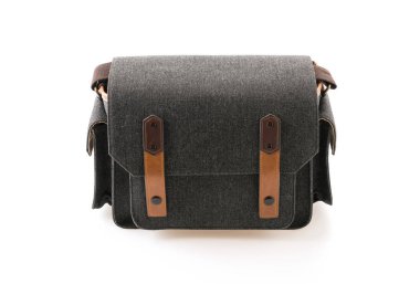 beyaz üzerine kamera çantası