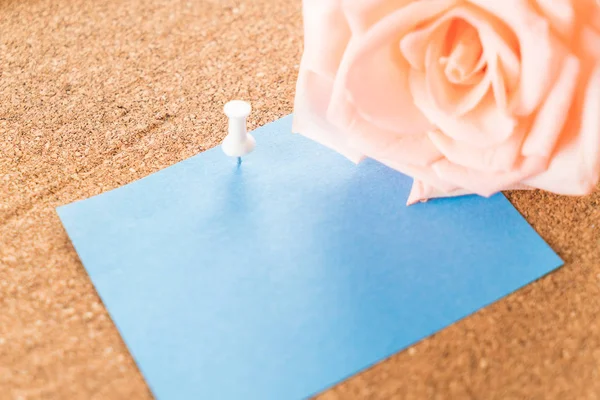 Gül ile kağıt Not 