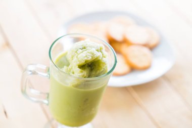 Frappuccino matcha latte