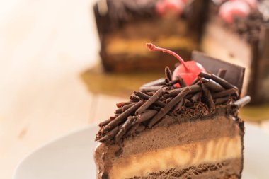 Çikolatalı dondurma kek 