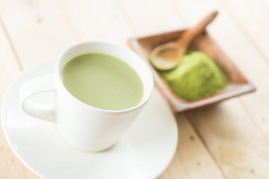 hot matcha latte 