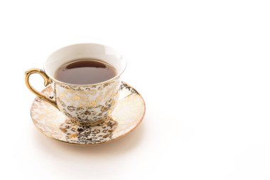Beyaz arkaplanda çay fincanı